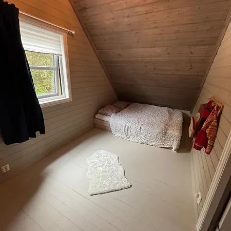 Feriehus Cozy Holiday Home In Stunning Surroundings In Ardalsfjorden *