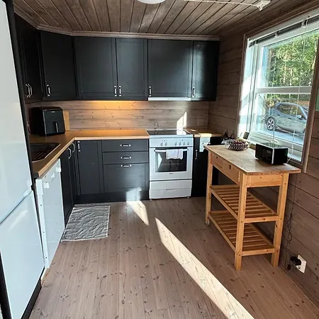 Feriehus Cozy Holiday Home In Stunning Surroundings In Ardalsfjorden