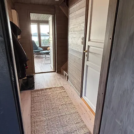 Cozy Holiday Home In Stunning Surroundings In Ardalsfjorden Jorpeland