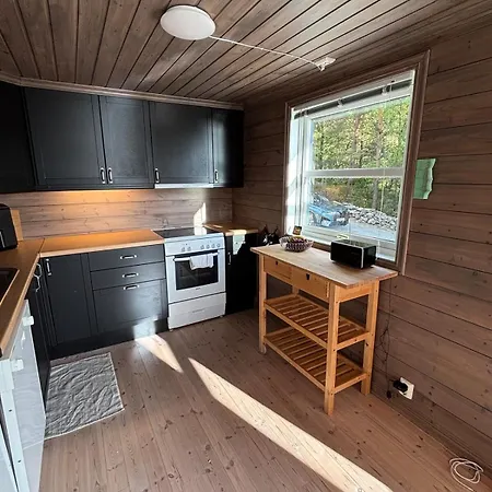 Cozy Holiday Home In Stunning Surroundings In Ardalsfjorden Semesterbostad *